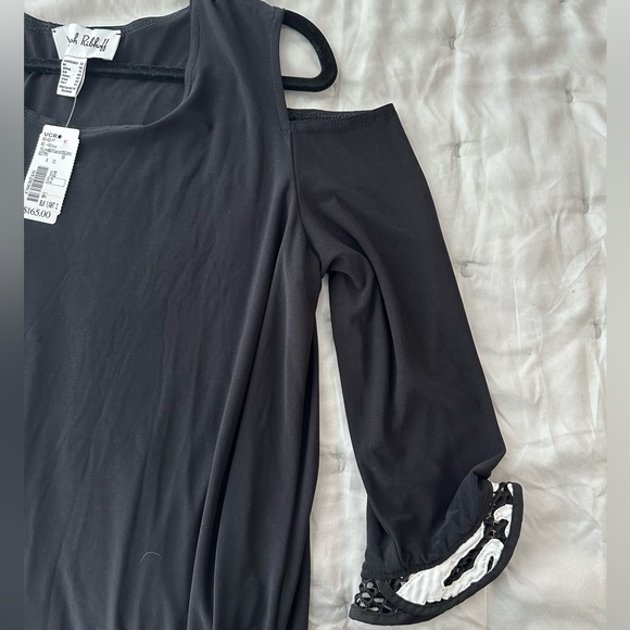 Top - Picture 3 of 4